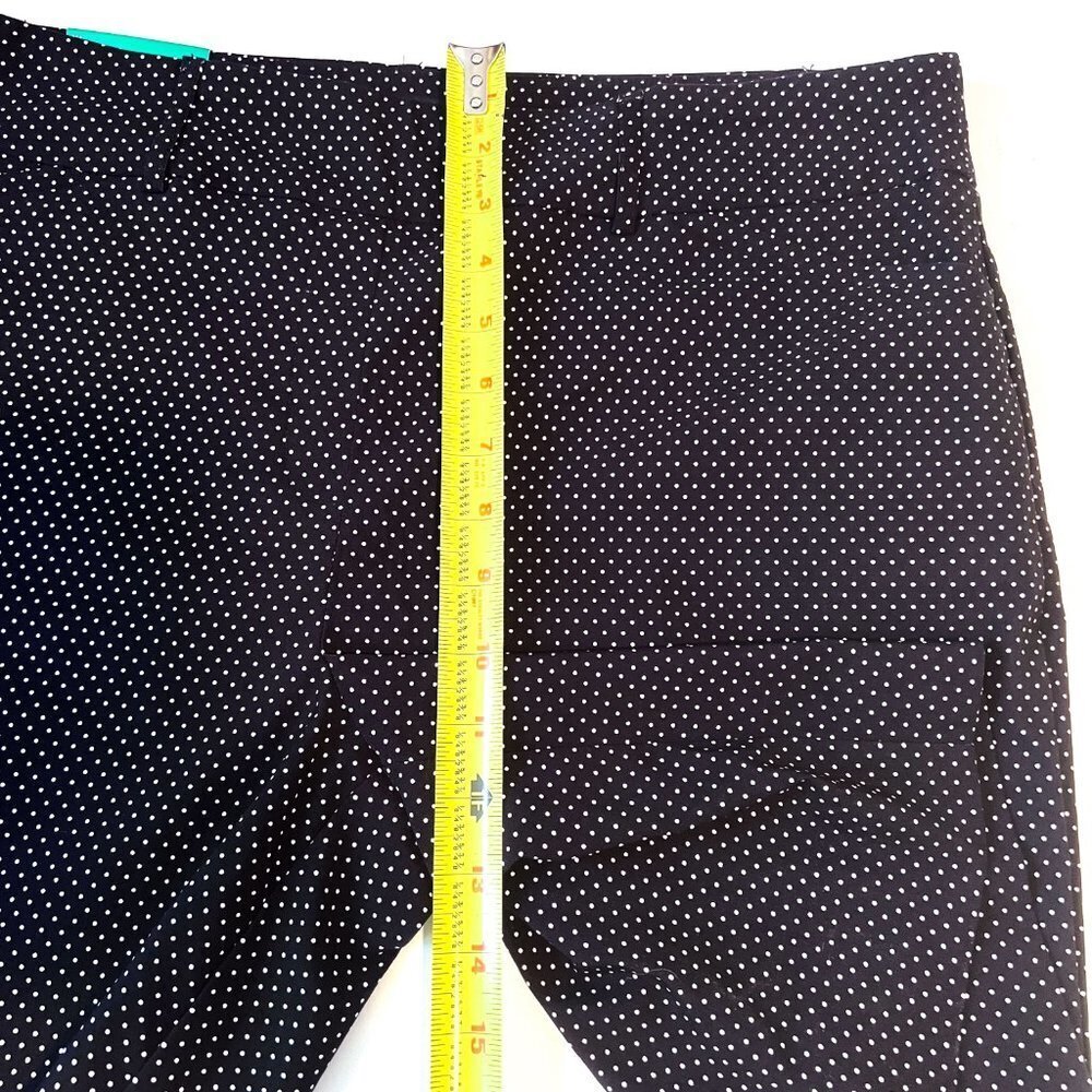 Hilary Radley Women’s Bermuda Pull-On Short 9" inseam - Picture 12 of 12